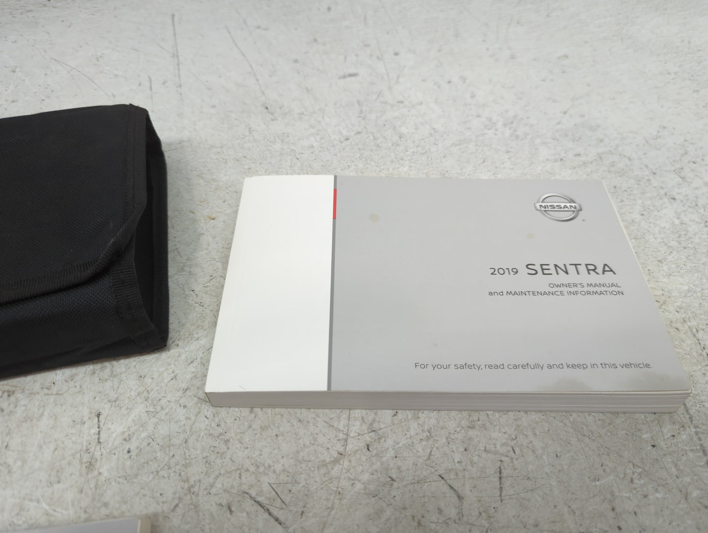 2019 Nissan Sentra Owners Manual Book Guide P/N:OM19EM 0B17U2 OEM Used Auto Parts - Oemusedautoparts1.com