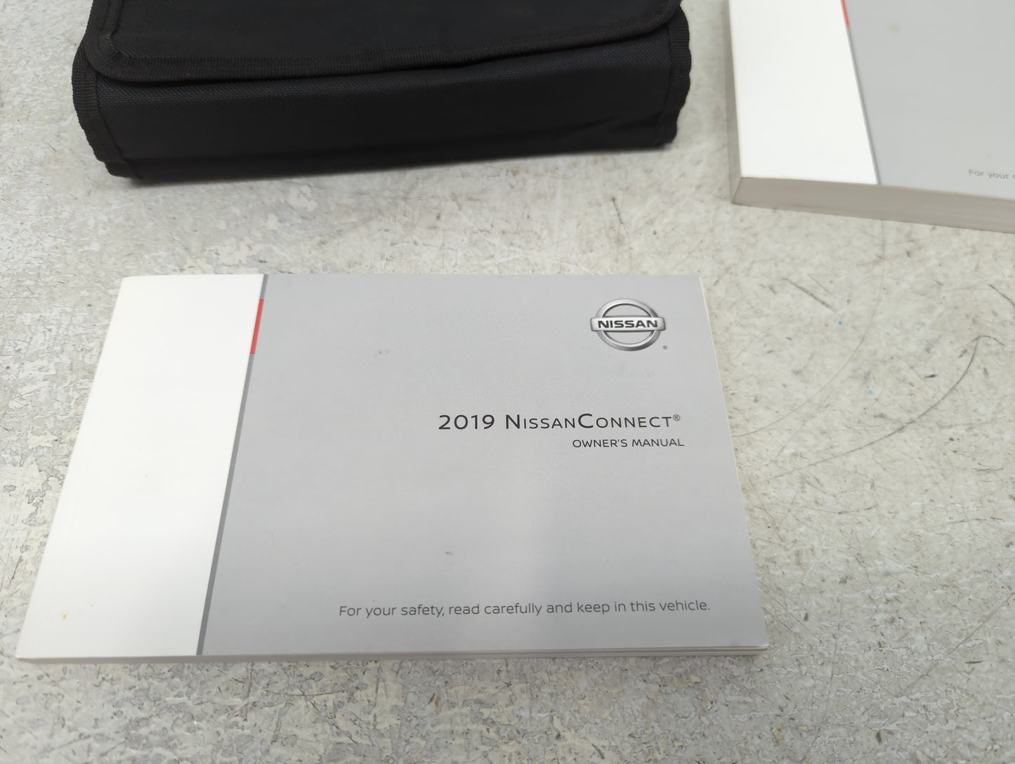 2019 Nissan Sentra Owners Manual Book Guide P/N:OM19EM 0B17U2 OEM Used Auto Parts - Oemusedautoparts1.com
