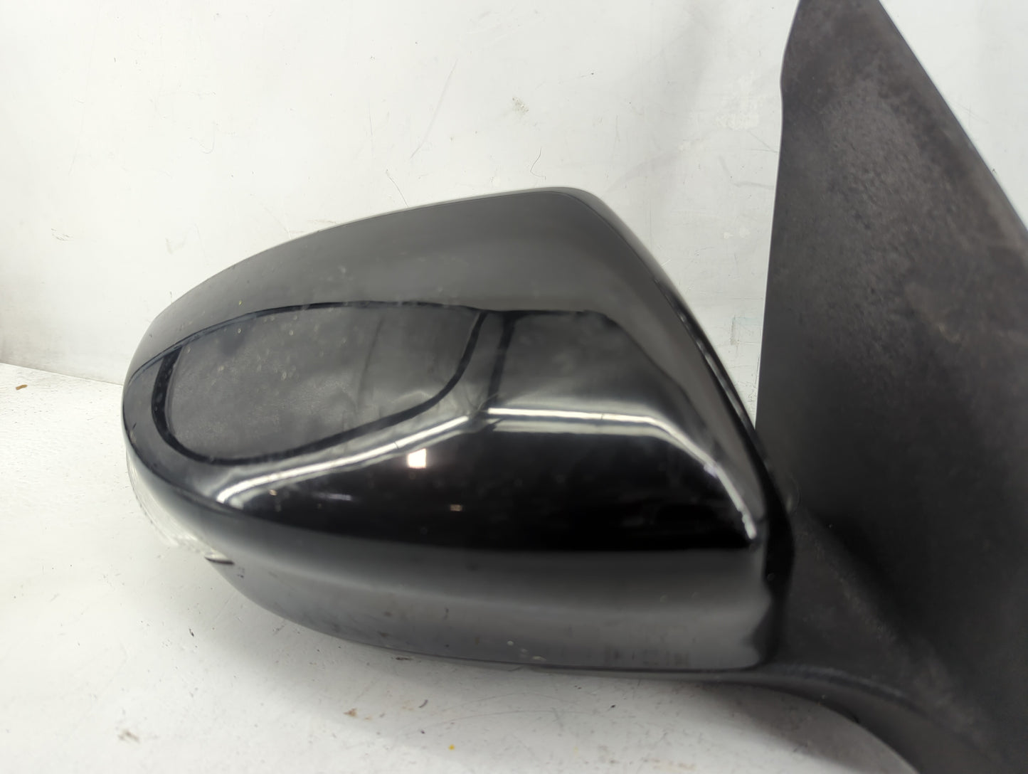 2016-2019 Nissan Sentra Passenger Side View Mirror - Right Door Mirror OEM Used - Oemusedautoparts1.com