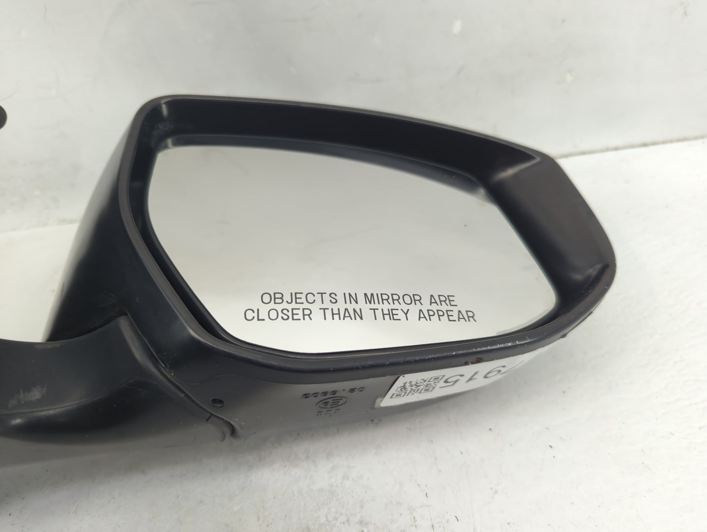 2016-2019 Nissan Sentra Passenger Side View Mirror - Right Door Mirror OEM Used - Oemusedautoparts1.com