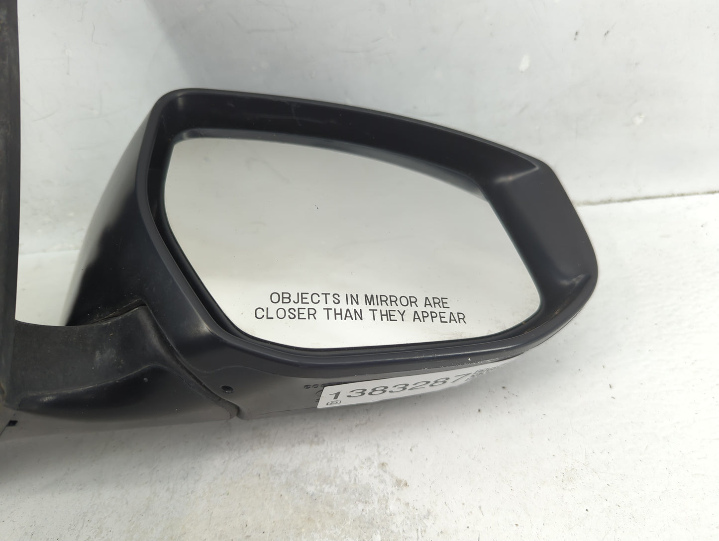 2016-2019 Nissan Sentra Passenger Side View Mirror - Right Door Mirror OEM Used - Oemusedautoparts1.com