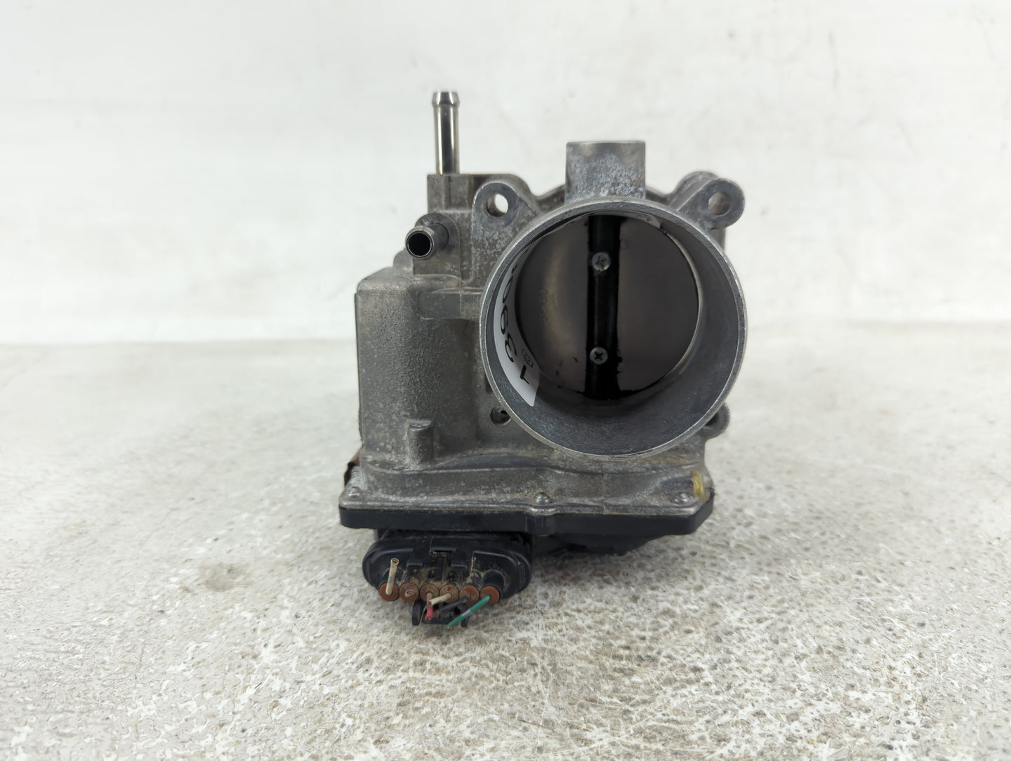 2013-2019 Nissan Sentra Throttle Body P/N:3RA60-01 Fits Fits 2013 2014 2015 2016 2017 2018 2019 OEM Used Auto Parts - Oemuse