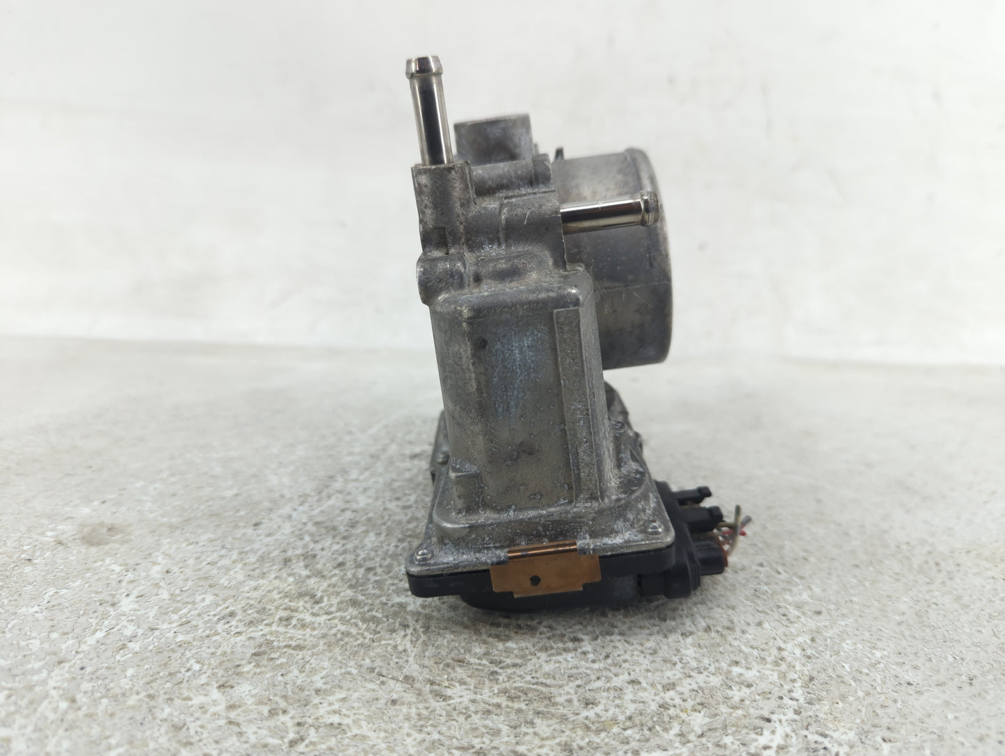 2013-2019 Nissan Sentra Throttle Body P/N:3RA60-01 Fits Fits 2013 2014 2015 2016 2017 2018 2019 OEM Used Auto Parts - Oemuse