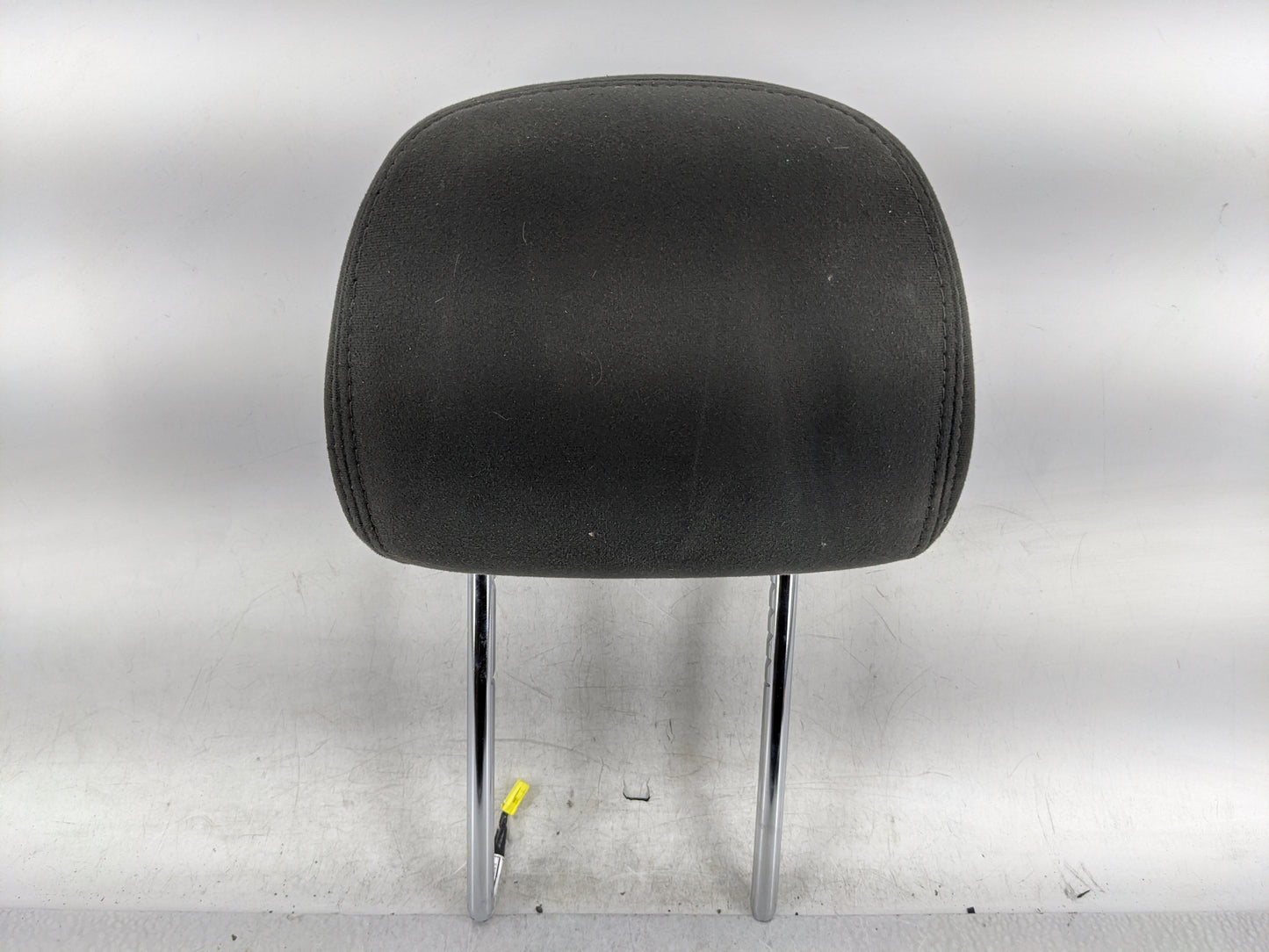 2017-2019 Nissan Sentra Headrest Head Rest Front Driver Passenger Seat Fits Fits 2017 2018 2019 OEM Used Auto Parts - Oemuse