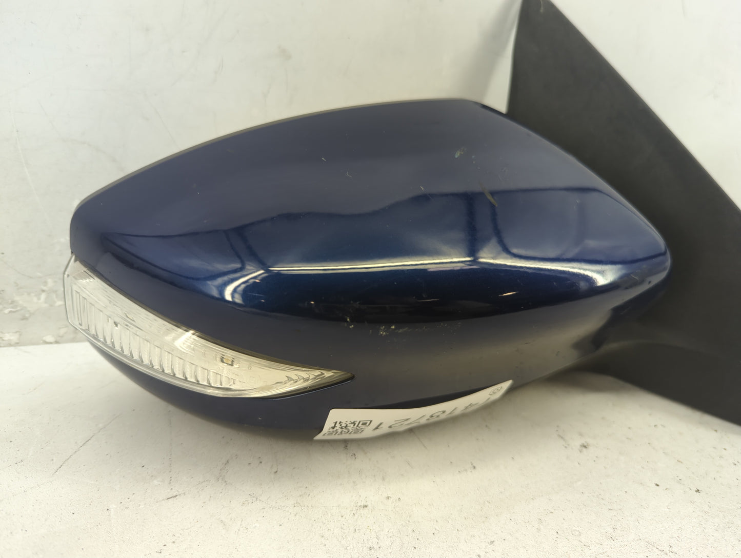 2016-2019 Nissan Sentra Passenger Side View Mirror - Right Door Mirror OEM Used - Oemusedautoparts1.com