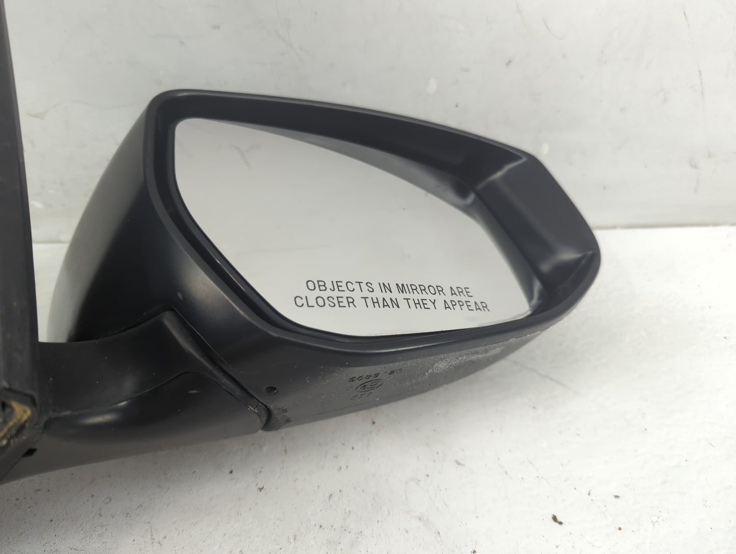 2016-2019 Nissan Sentra Passenger Side View Mirror - Right Door Mirror OEM Used - Oemusedautoparts1.com