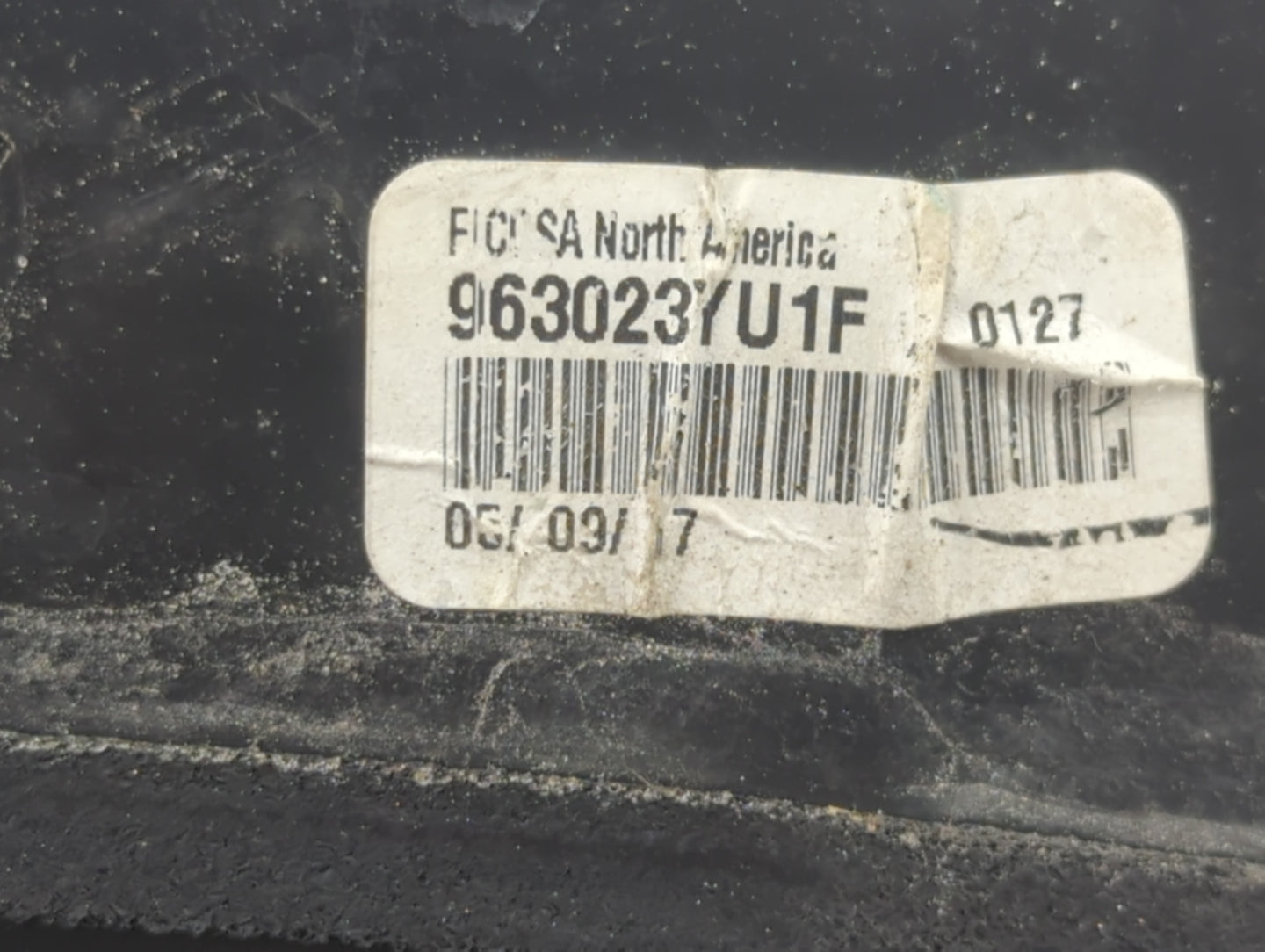 2016-2019 Nissan Sentra Driver Side View Mirror - Left Door Mirror OEM Used - Oemusedautoparts1.com