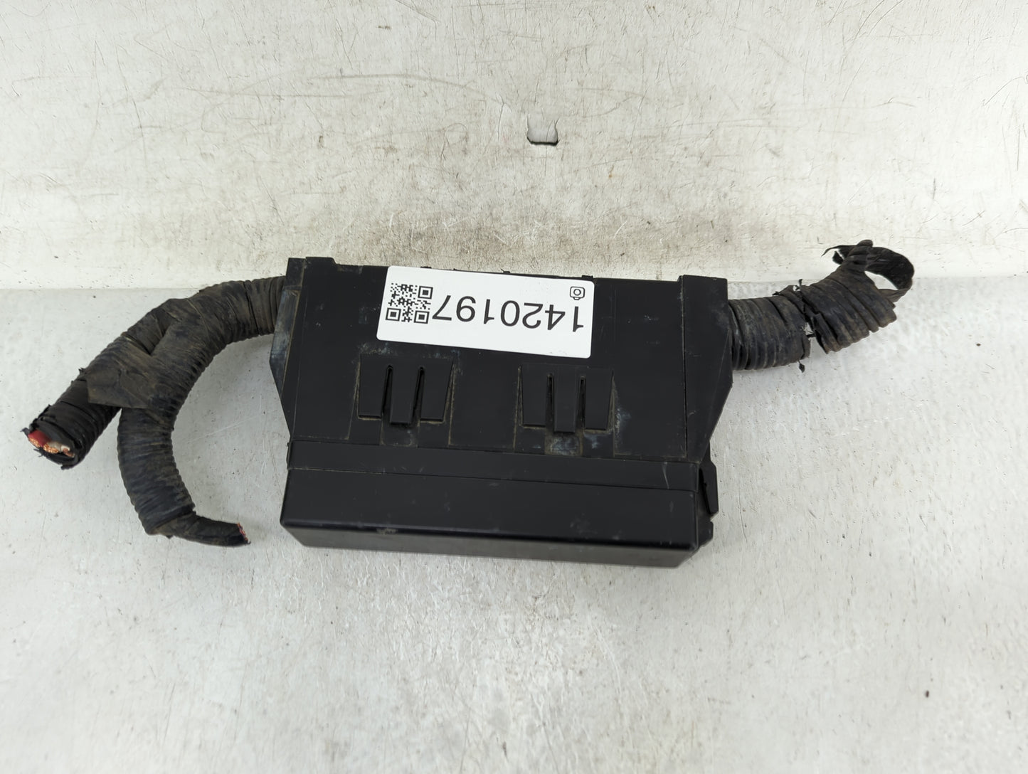 2013-2019 Nissan Sentra Fusebox Fuse Box Panel Relay Module Fits Fits 2013 2014 2015 2016 2017 2018 2019 OEM Used Auto Parts