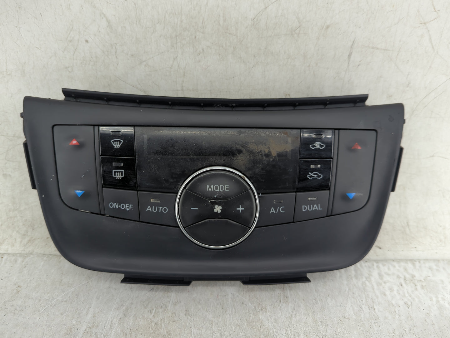 2015-2019 Nissan Sentra Climate Control Module Temperature AC/Heater Replacement P/N:27500 4AT4A Fits OEM Used Auto Parts - 