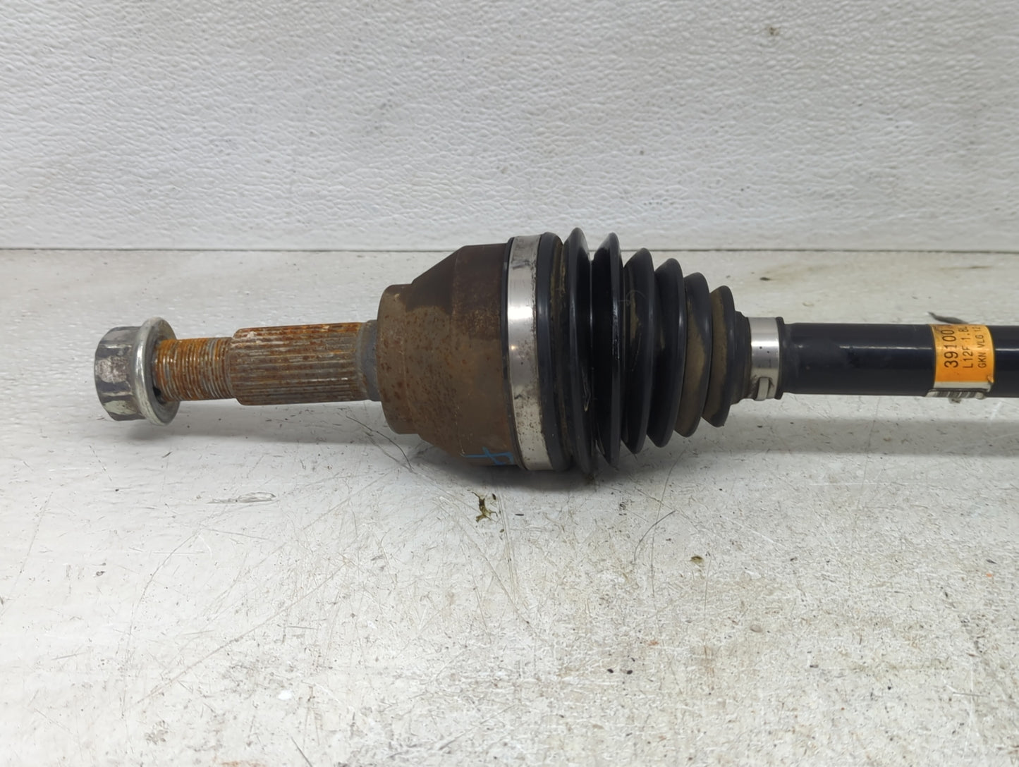 2013-2019 Nissan Sentra Axle Shaft Front Passenger Cv C/v - Oemusedautoparts1.com