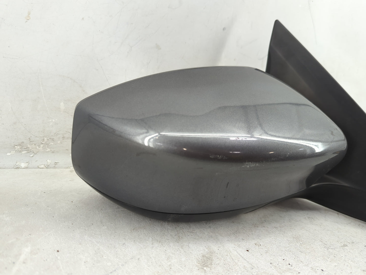 2016-2019 Nissan Sentra Passenger Side View Mirror - Right Door Mirror OEM Used - Oemusedautoparts1.com