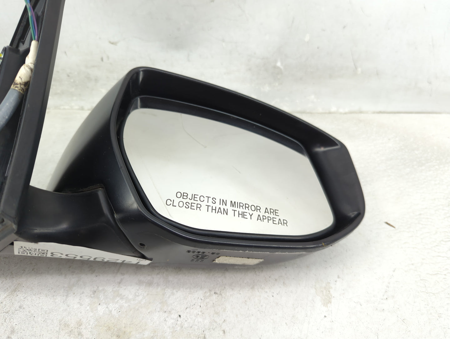 2016-2019 Nissan Sentra Passenger Side View Mirror - Right Door Mirror OEM Used - Oemusedautoparts1.com