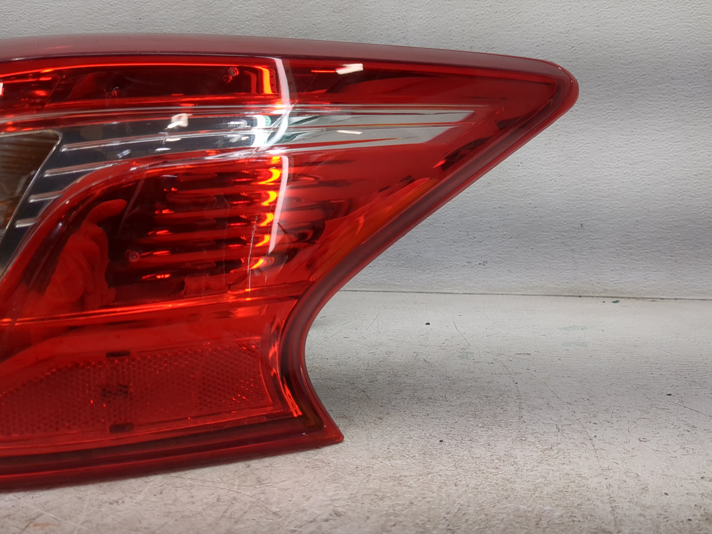 2016-2019 Nissan Sentra Tail Light Assembly Passenger Right OEM Fits Fits 2016 2017 2018 2019 OEM Used Auto Parts - Oemuseda