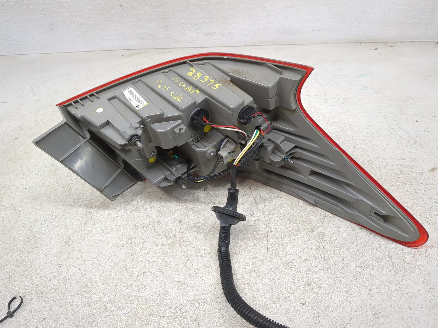 2016-2019 Nissan Sentra Tail Light Assembly Passenger Right OEM Fits Fits 2016 2017 2018 2019 OEM Used Auto Parts - Oemuseda