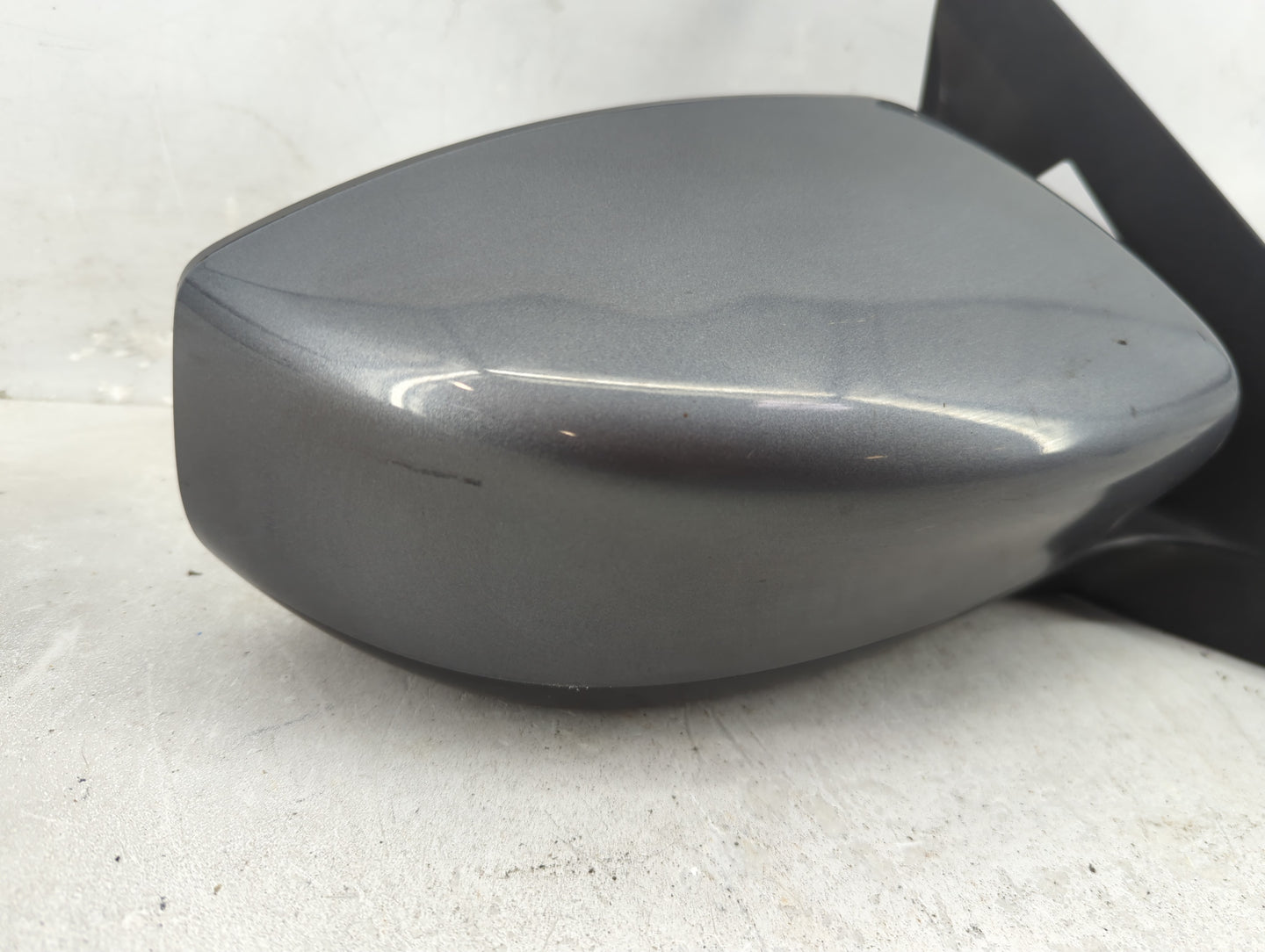 2016-2019 Nissan Sentra Passenger Side View Mirror - Right Door Mirror OEM Used - Oemusedautoparts1.com