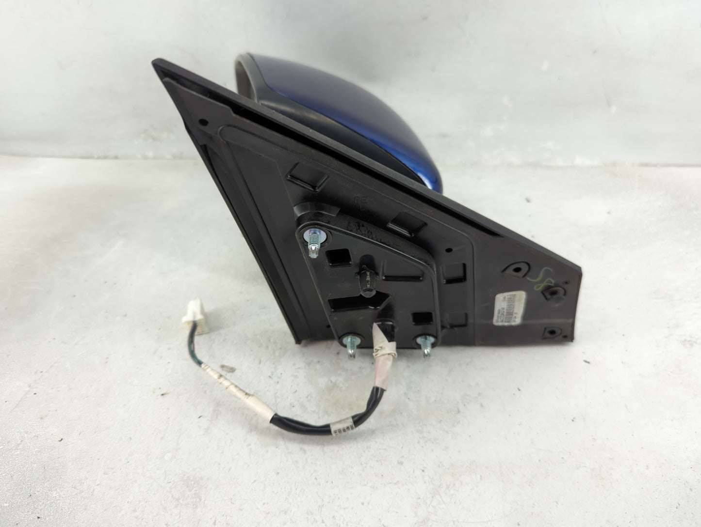 2016-2019 Nissan Sentra Driver Side View Mirror - Left Door Mirror OEM Used - Oemusedautoparts1.com