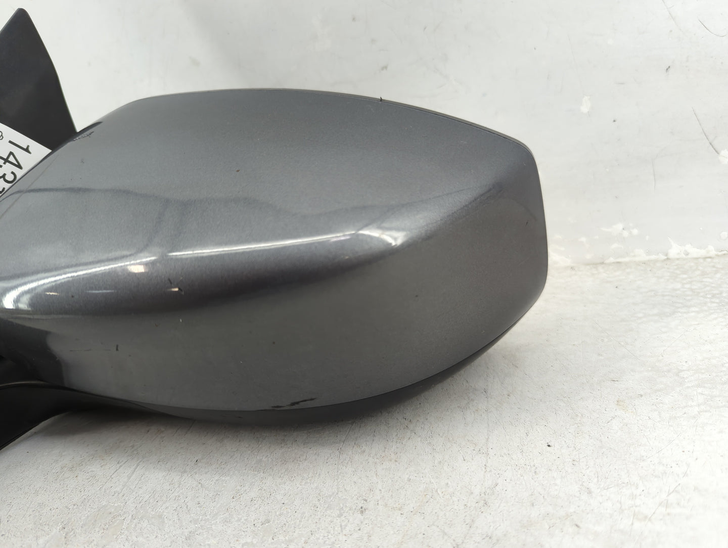 2016-2019 Nissan Sentra Driver Side View Mirror - Left Door Mirror OEM Used - Oemusedautoparts1.com