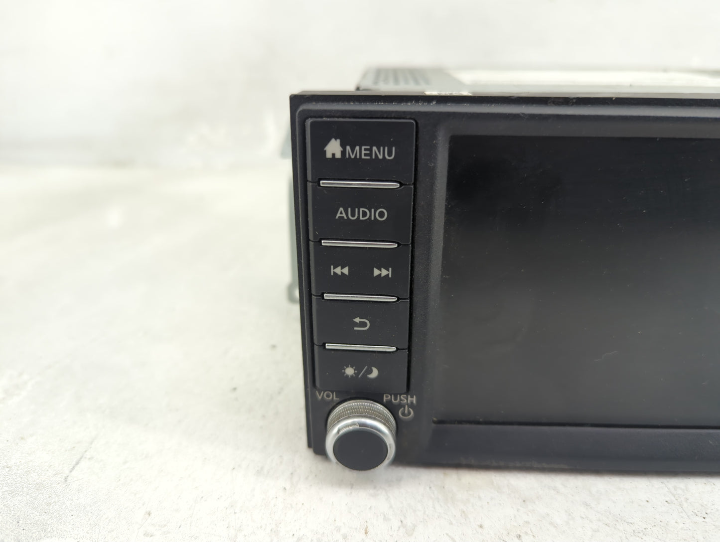 2018-2019 Nissan Sentra Radio AM FM Cd Player Receiver Replacement P/N:7 505 750 884 2591A5UD0A Fits Fits 2018 2019 OEM Used