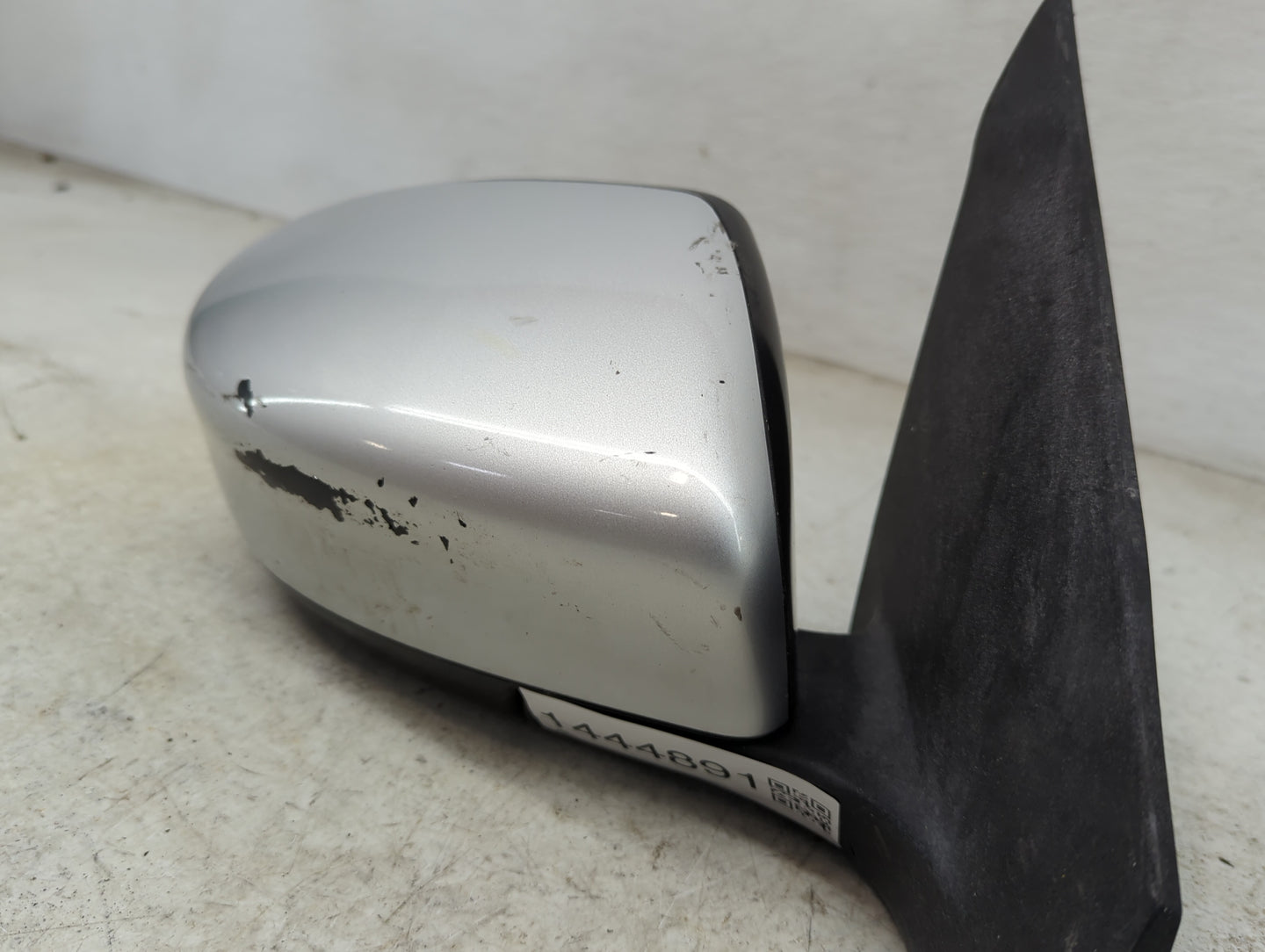 2016-2019 Nissan Sentra Passenger Side View Mirror - Right Door Mirror OEM Used - Oemusedautoparts1.com