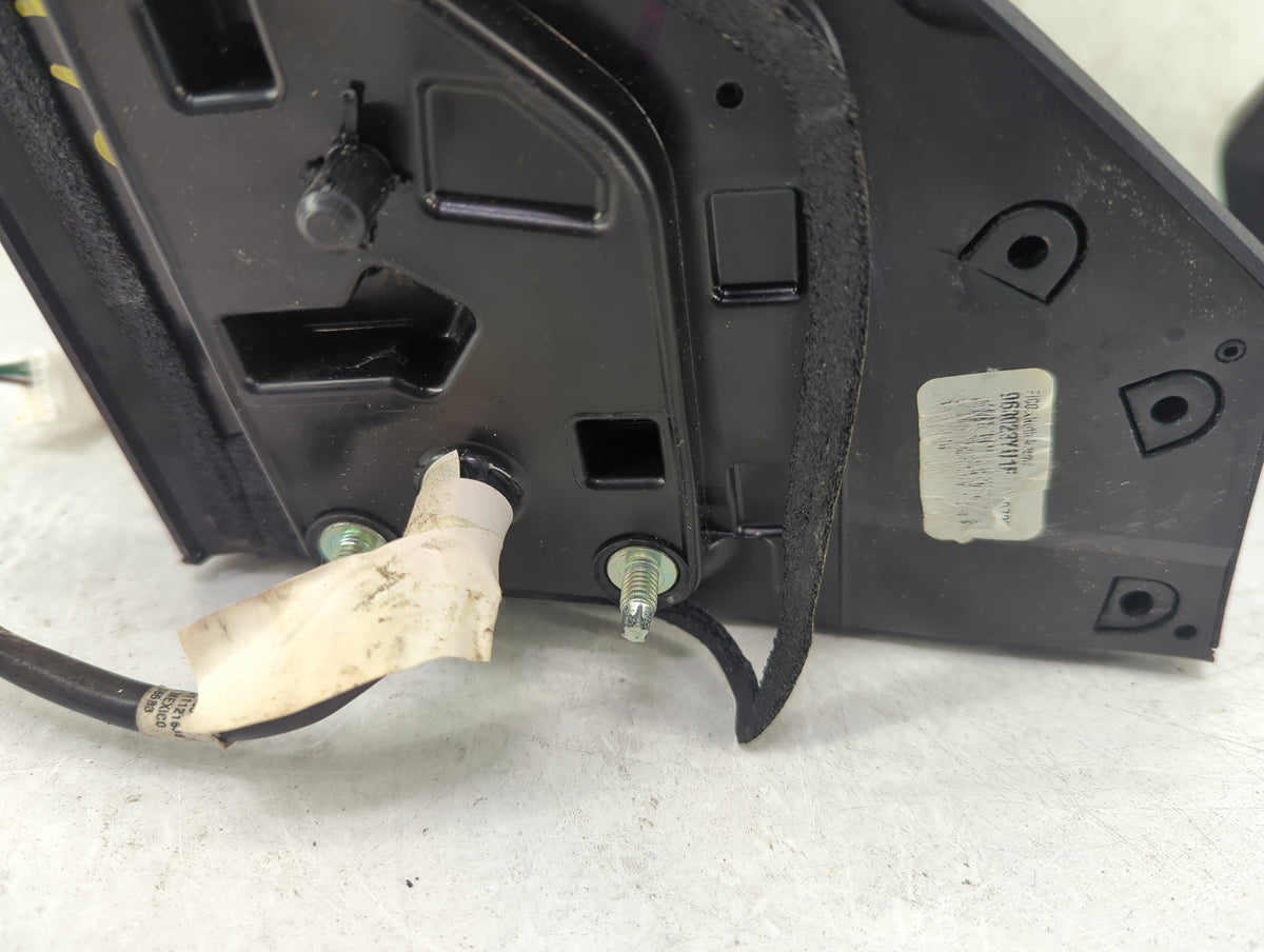 2016-2019 Nissan Sentra Driver Side View Mirror - Left Door Mirror OEM Used - Oemusedautoparts1.com