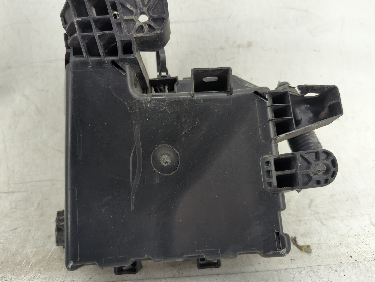 2013-2019 Nissan Sentra Fusebox Fuse Box Panel Relay Module Fits Fits 2013 2014 2015 2016 2017 2018 2019 OEM Used Auto Parts