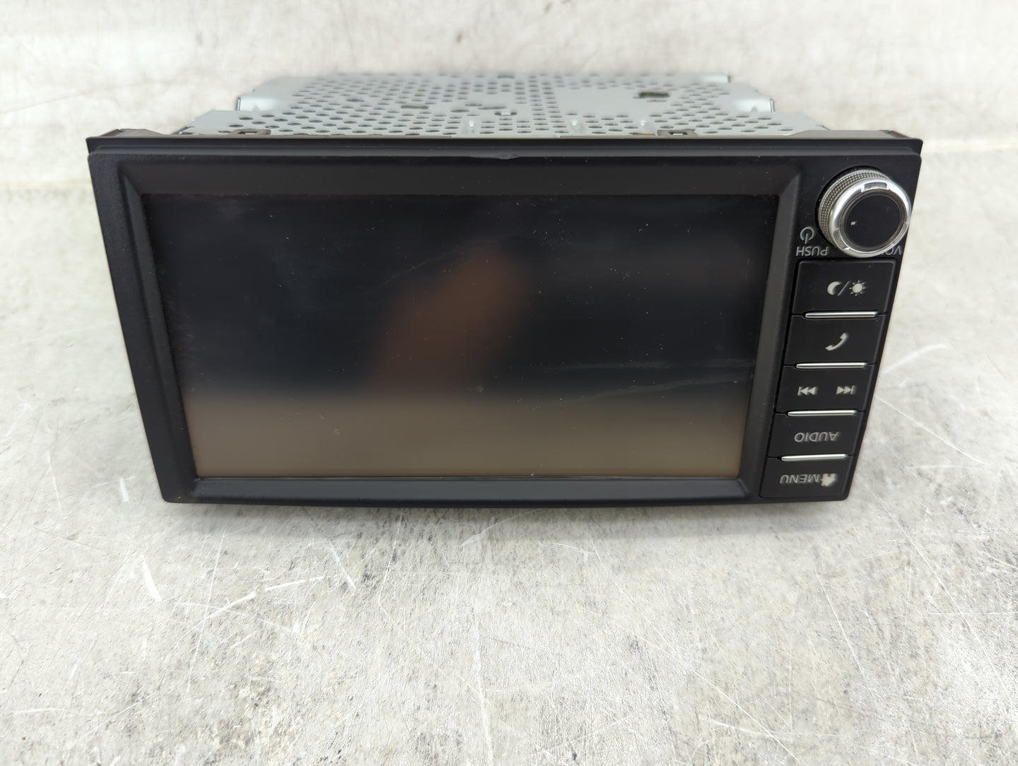 2018-2019 Nissan Sentra Radio AM FM Cd Player Receiver Replacement P/N:28021 9EK0A Fits Fits 2018 2019 OEM Used Auto Parts -