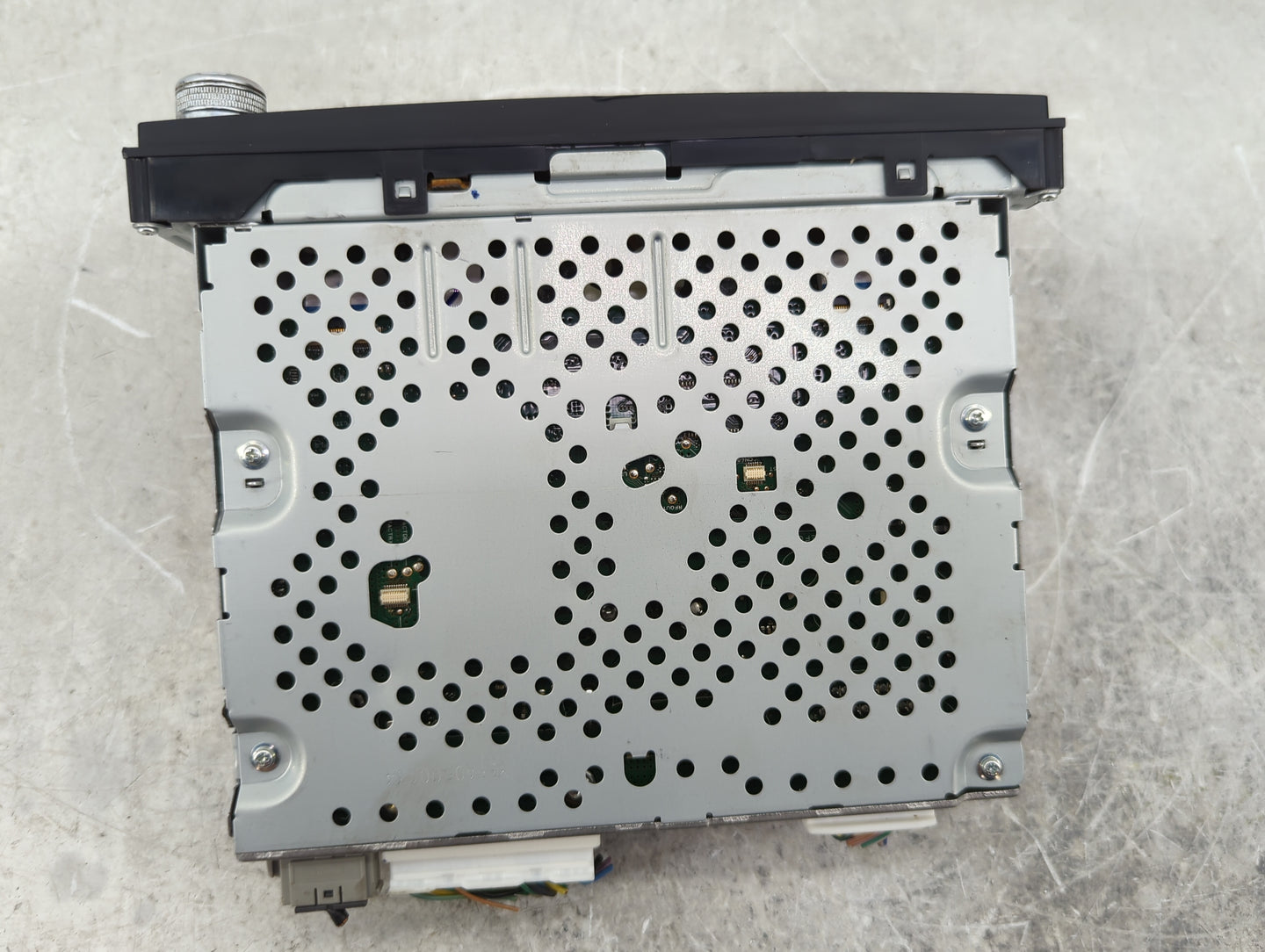 2018-2019 Nissan Sentra Radio AM FM Cd Player Receiver Replacement P/N:28021 9EK0A Fits Fits 2018 2019 OEM Used Auto Parts -
