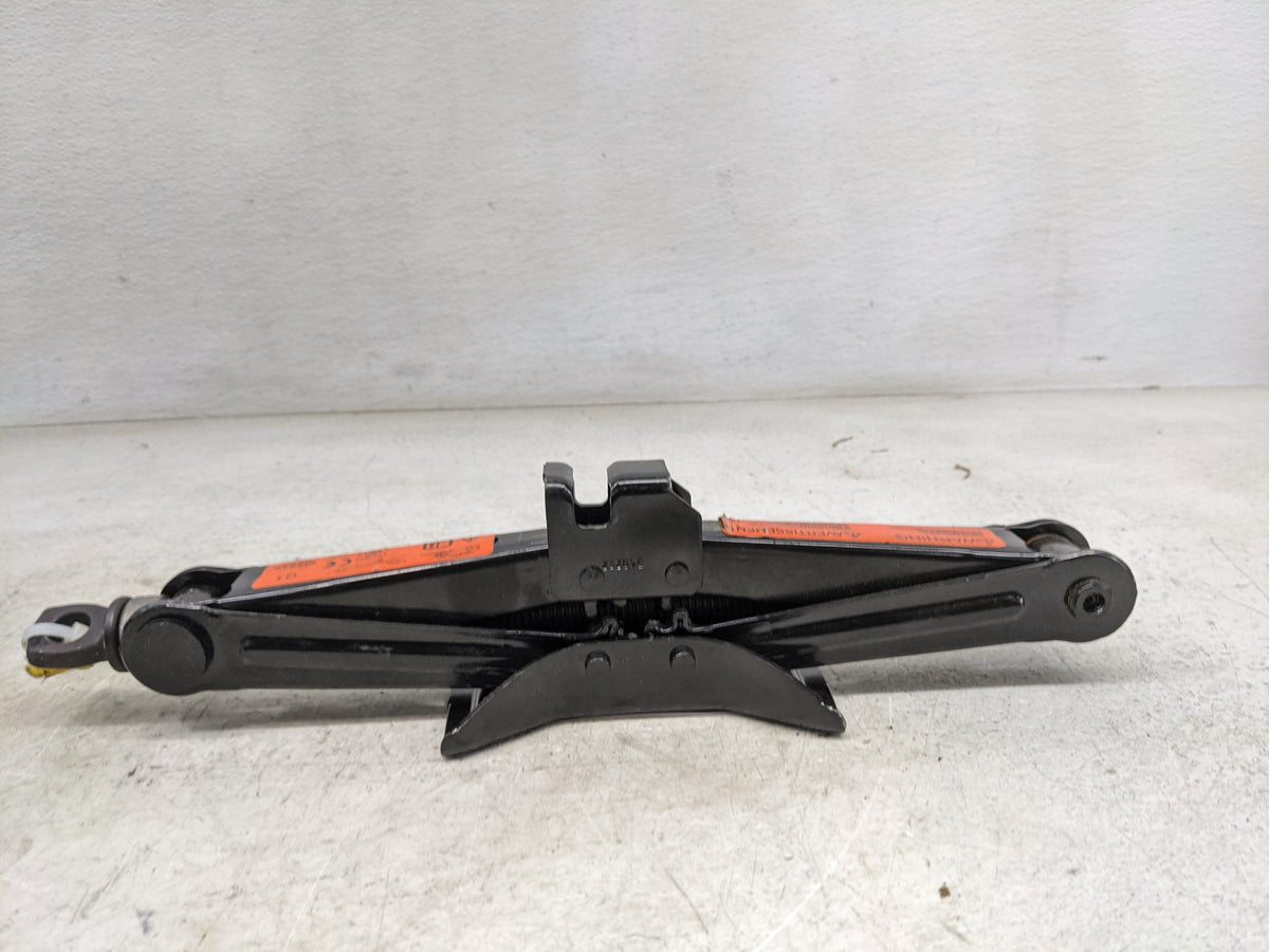 2019 Nissan Sentra Spare Scissor Car Jack Black - Oemusedautoparts1.com