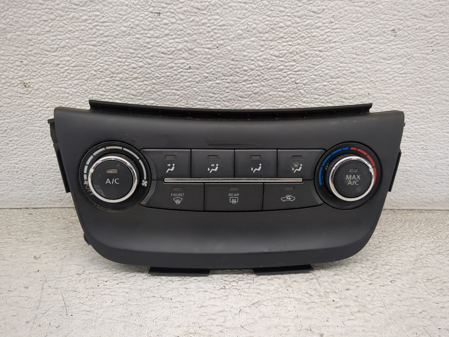 2017-2019 Nissan Sentra Climate Control Module Temperature AC/Heater Replacement Fits Fits 2017 2018 2019 OEM Used Auto Part
