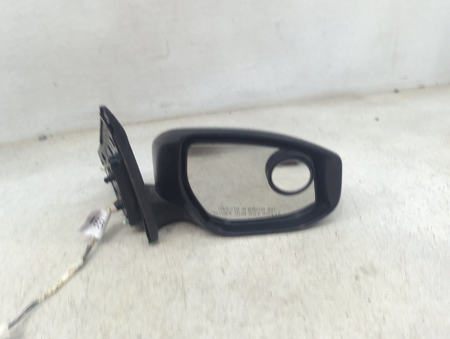 2016-2019 Nissan Sentra Passenger Side View Mirror - Right Door Mirror OEM Used - Oemusedautoparts1.com