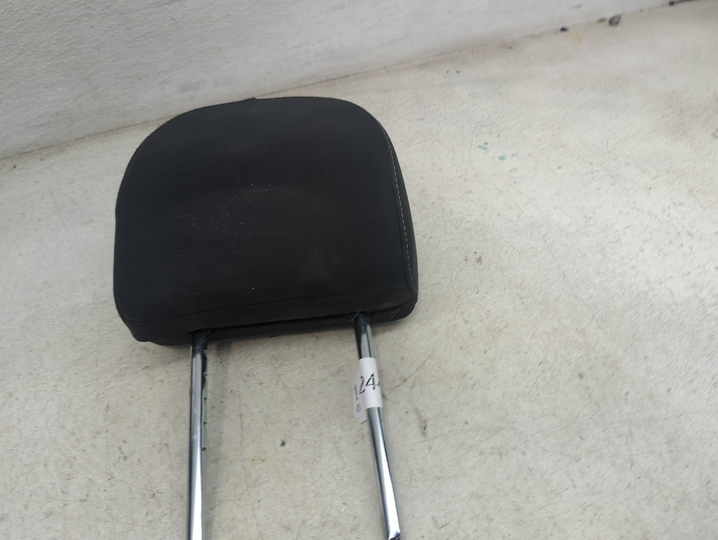 2019 Nissan Sentra Headrest Head Rest Front Driver Seat Black 1472444 - Oemusedautoparts1.com