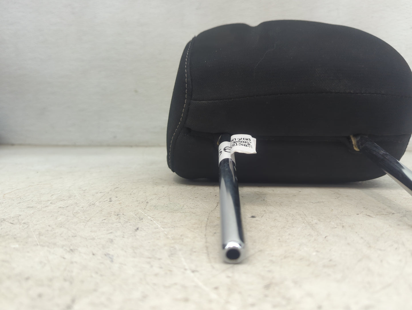 2019 Nissan Sentra Headrest Head Rest Front Driver Passenger Seat Fits OEM Used Auto Parts - Oemusedautoparts1.com