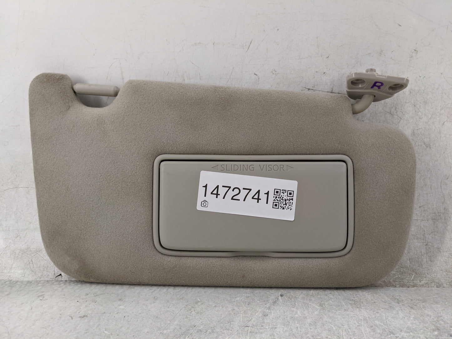 2013-2019 Nissan Sentra Sun Visor Shade Replacement Passenger Right Mirror Fits Fits 2012 2013 2014 2015 2016 2017 2018 2019