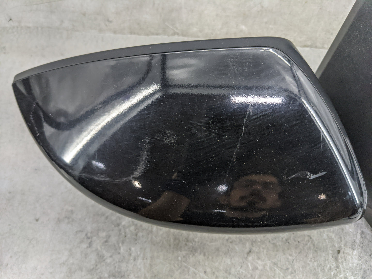 2016-2019 Nissan Sentra Passenger Side View Mirror - Right Door Mirror OEM Used - Oemusedautoparts1.com