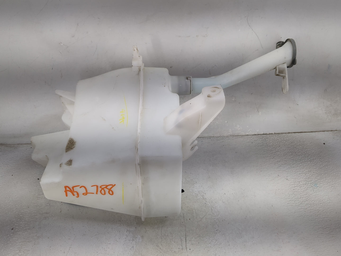 2016-2019 Nissan Sentra Windshield Washer Fluid Reservoir Bottle Oem 1474109 - Oemusedautoparts1.com