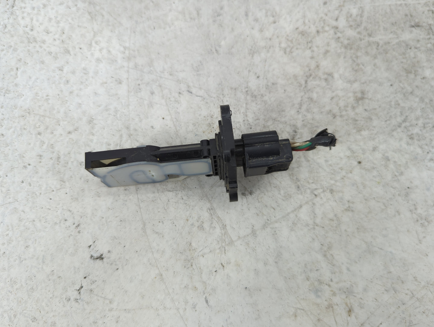 2016-2019 Nissan Sentra Mass Air Flow Meter Maf 1485998 - Oemusedautoparts1.com