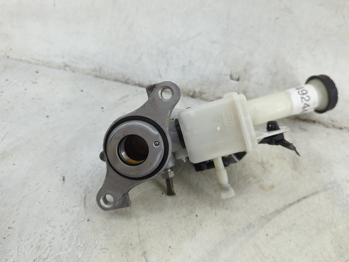 2013-2019 Nissan Sentra Brake Master Cylinder 1492441 - Oemusedautoparts1.com