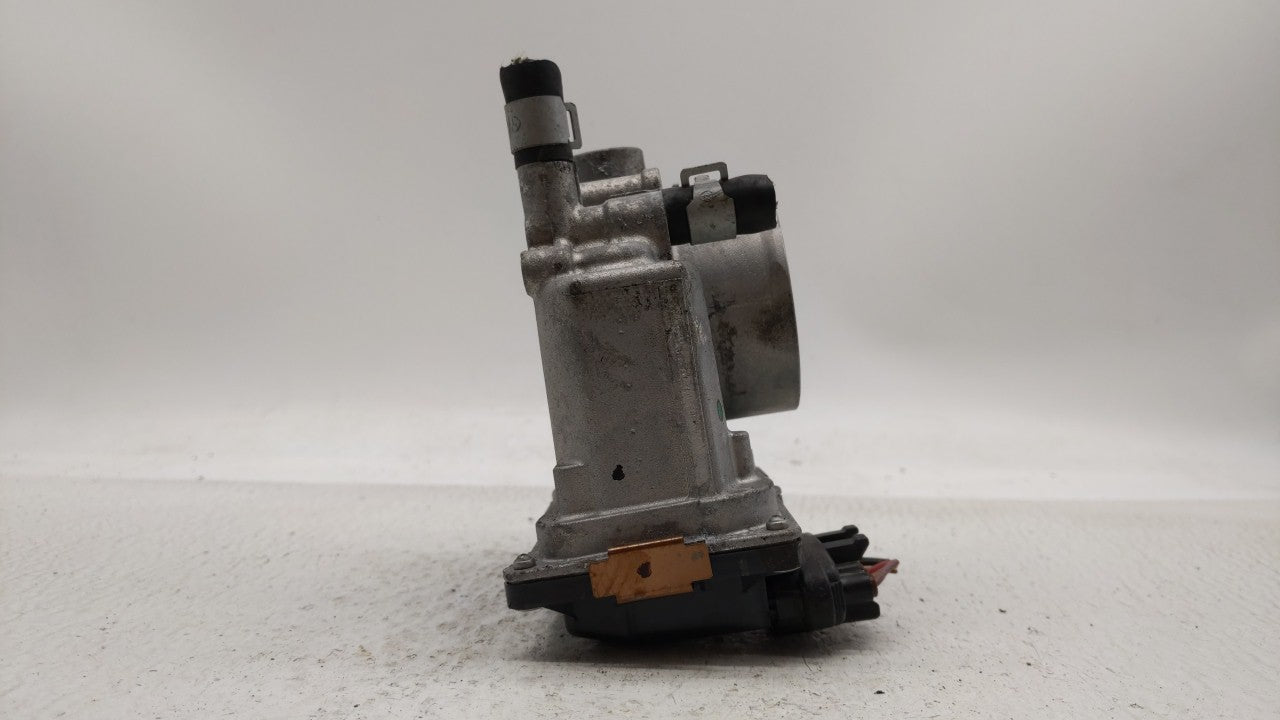 2013-2019 Nissan Sentra Throttle Body P/N:3RA60-01 E 3RA60-01 D, 3RA60-01 B Fits Fits 2013 2014 2015 2016 2017 2018 2019 OEM