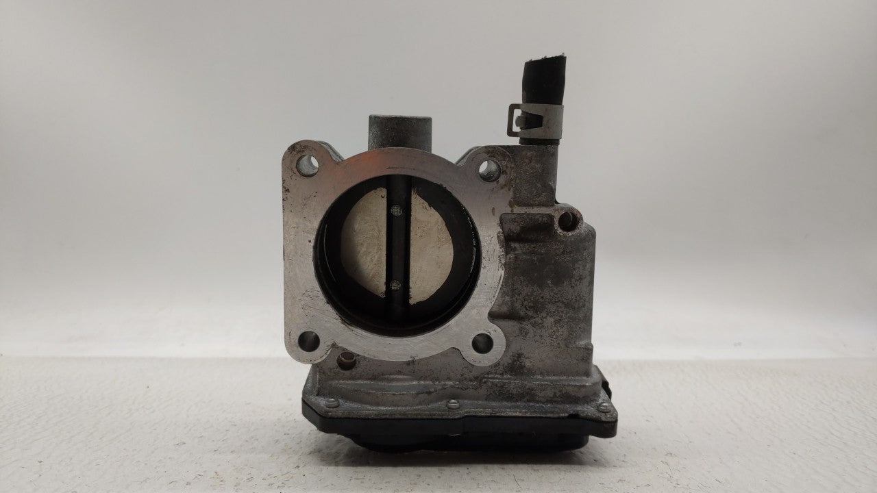 2013-2019 Nissan Sentra Throttle Body P/N:3RA60-01 C 3RA60-01 E, 3RA60-01 D Fits Fits 2013 2014 2015 2016 2017 2018 2019 OEM