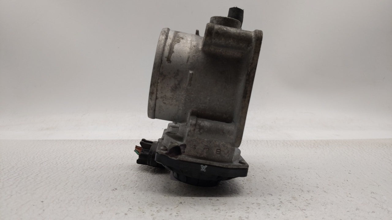 2013-2019 Nissan Sentra Throttle Body P/N:3RA60-01 C 3RA60-01 E, 3RA60-01 D Fits Fits 2013 2014 2015 2016 2017 2018 2019 OEM