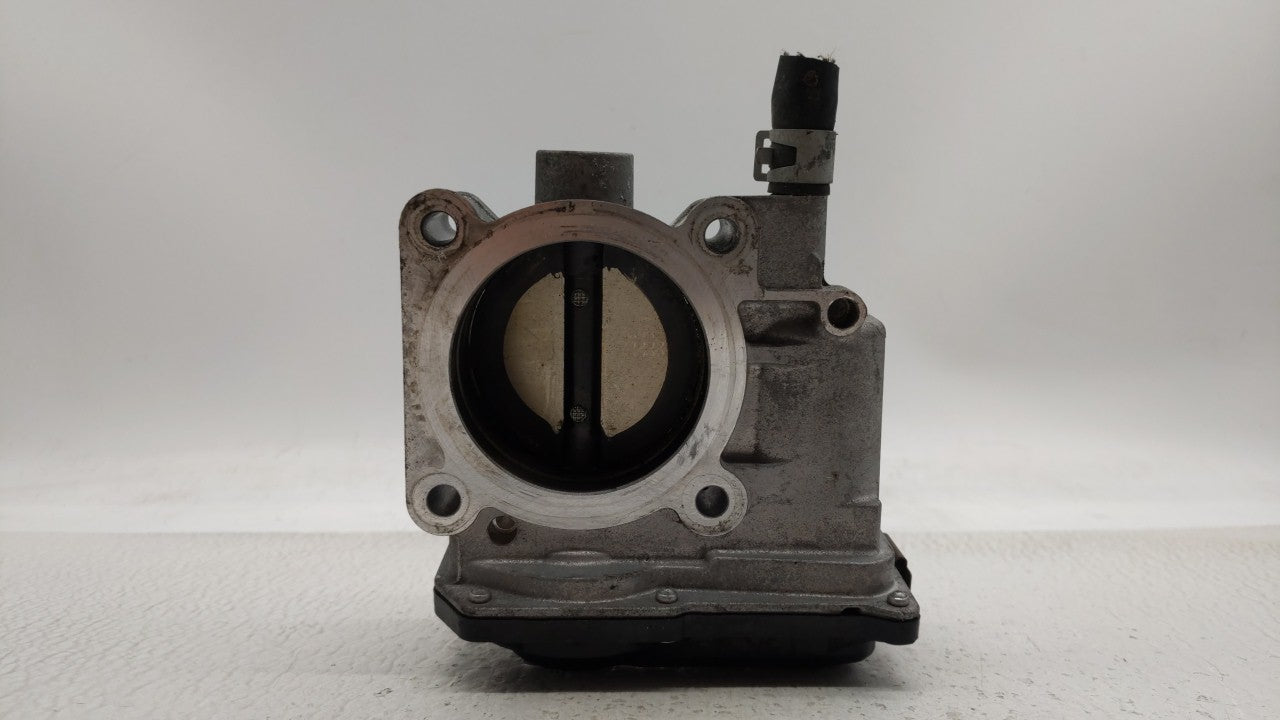 2013-2019 Nissan Sentra Throttle Body P/N:3RA60-01 C 3RA60-01 E, 3RA60-01 D Fits Fits 2013 2014 2015 2016 2017 2018 2019 OEM