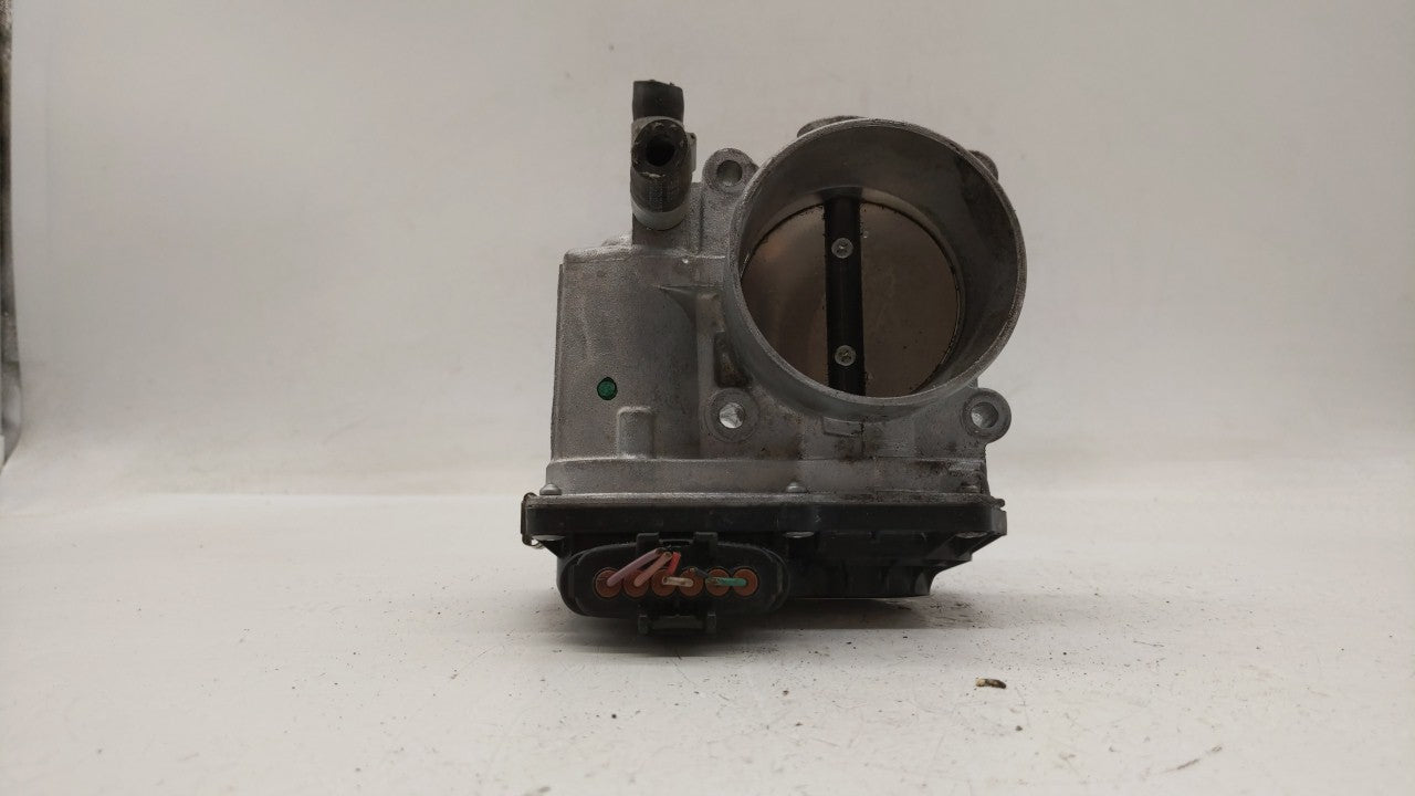 2013-2019 Nissan Sentra Throttle Body P/N:3RA60-01 C 3RA60-01 E, 3RA60-01 D Fits Fits 2013 2014 2015 2016 2017 2018 2019 OEM