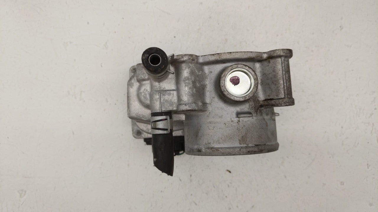 2013-2019 Nissan Sentra Throttle Body P/N:3RA60-01 C 3RA60-01 E, 3RA60-01 D Fits Fits 2013 2014 2015 2016 2017 2018 2019 OEM