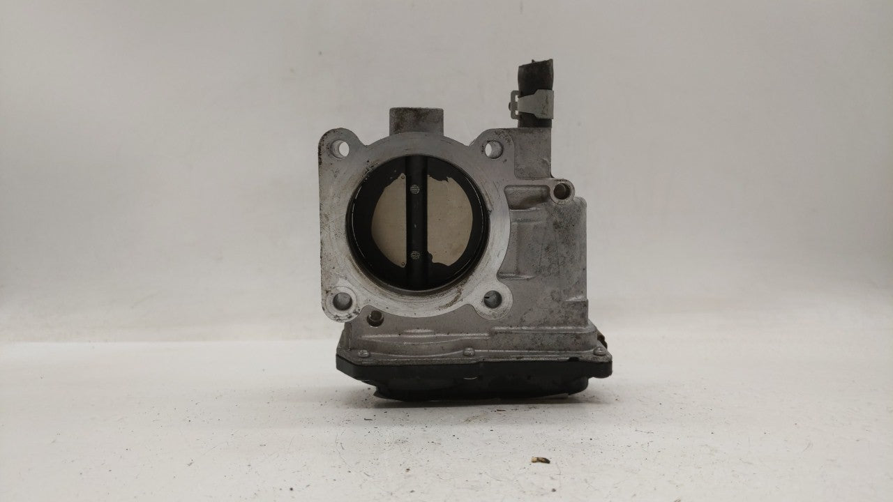 2013-2019 Nissan Sentra Throttle Body P/N:3RA60-01 C 3RA60-01 E, 3RA60-01 D Fits Fits 2013 2014 2015 2016 2017 2018 2019 OEM
