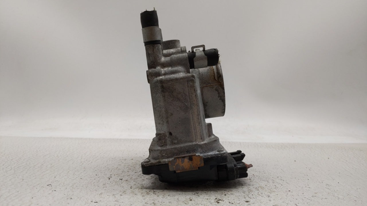 2013-2019 Nissan Sentra Throttle Body P/N:3RA60-01 C 3RA60-01 E, 3RA60-01 D Fits Fits 2013 2014 2015 2016 2017 2018 2019 OEM