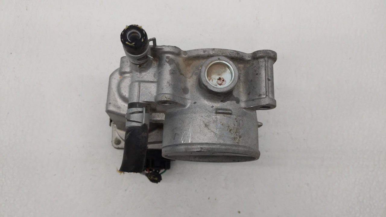 2013-2019 Nissan Sentra Throttle Body P/N:3RA60-01 C 3RA60-01 E, 3RA60-01 D Fits Fits 2013 2014 2015 2016 2017 2018 2019 OEM