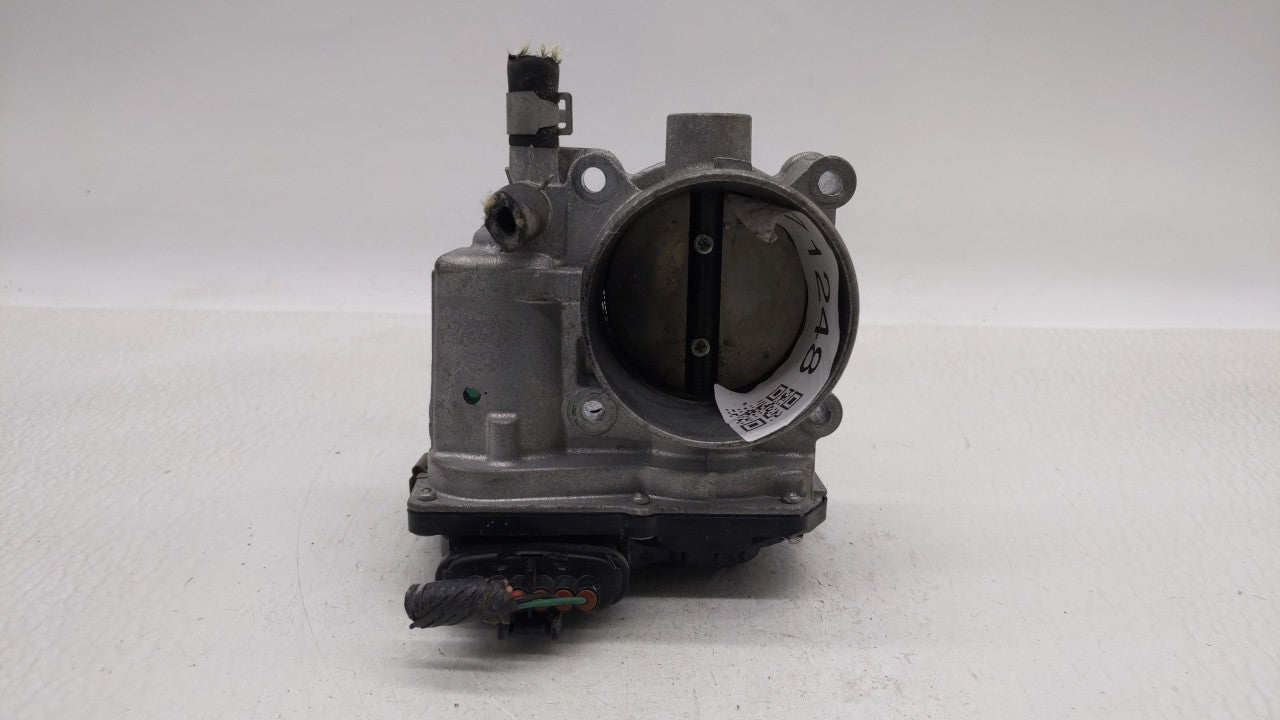 2013-2019 Nissan Sentra Throttle Body P/N:3RA60-01 C 3RA60-01 E, 3RA60-01 D Fits Fits 2013 2014 2015 2016 2017 2018 2019 OEM