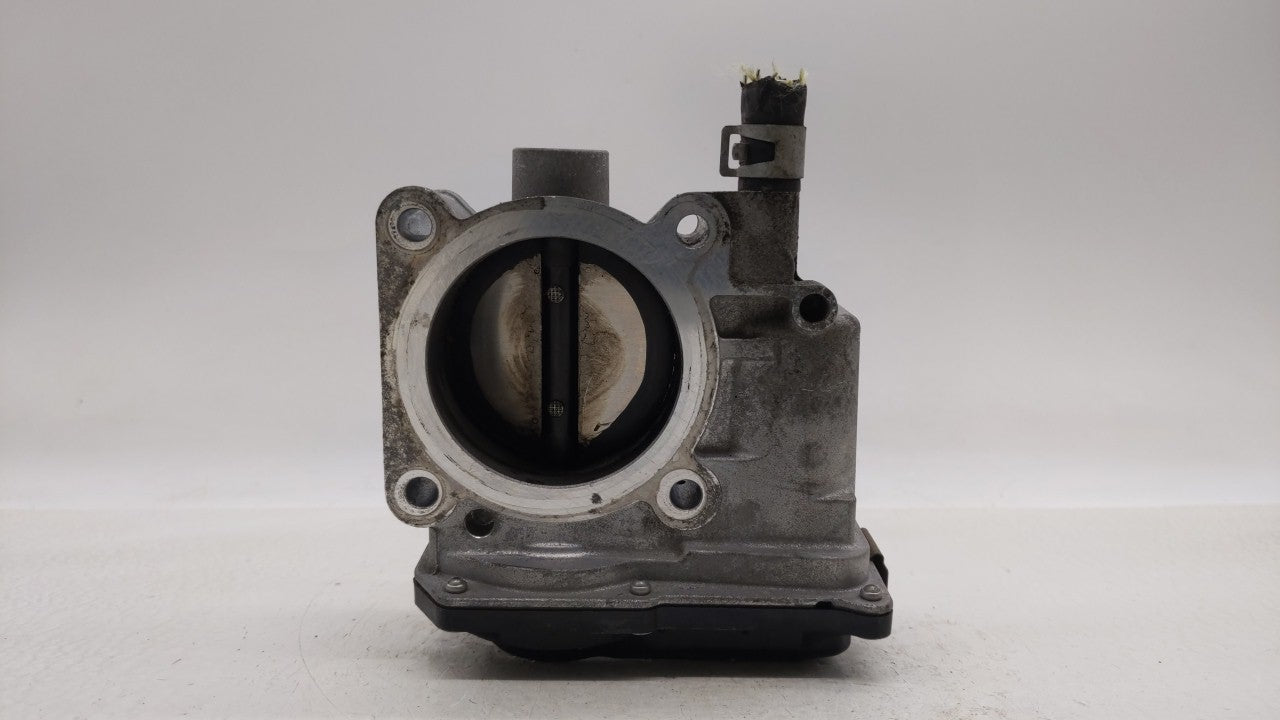 2013-2019 Nissan Sentra Throttle Body P/N:3RA60-01 C 3RA60-01 E, 3RA60-01 D Fits Fits 2013 2014 2015 2016 2017 2018 2019 OEM