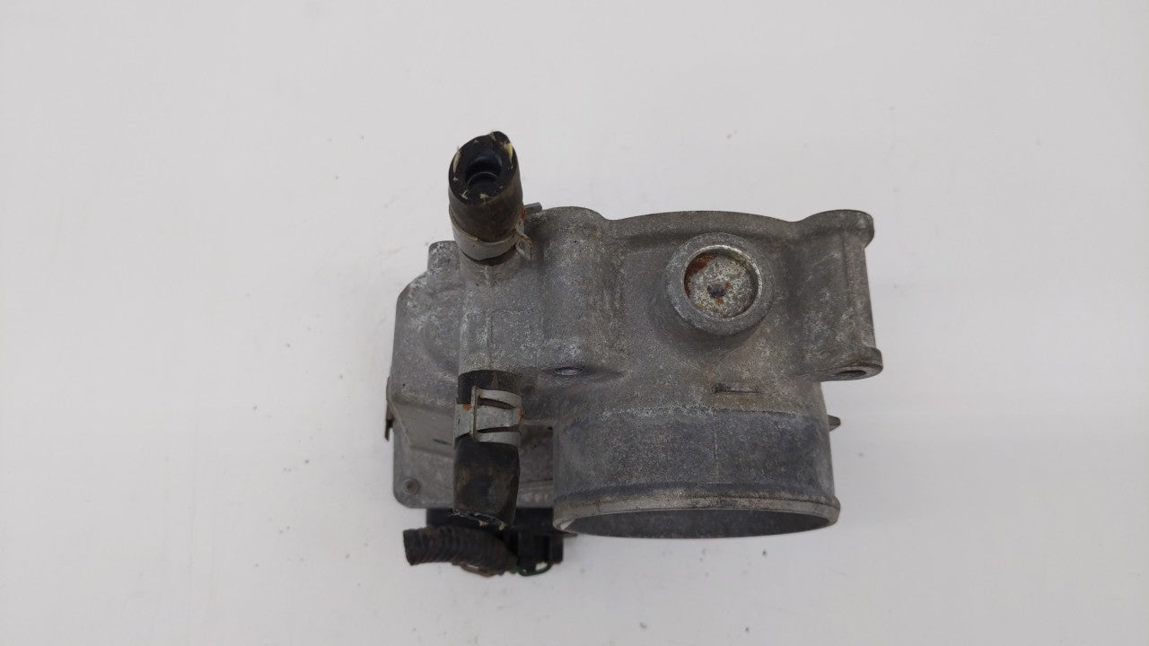 2013-2019 Nissan Sentra Throttle Body P/N:3RA60-01 C 3RA60-01 E, 3RA60-01 D Fits Fits 2013 2014 2015 2016 2017 2018 2019 OEM