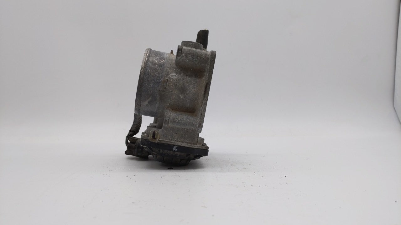 2013-2019 Nissan Sentra Throttle Body P/N:3RA60-01 C 3RA60-01 E, 3RA60-01 D Fits Fits 2013 2014 2015 2016 2017 2018 2019 OEM